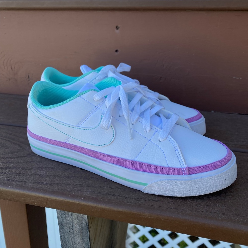Nike Court Legacy Next Nature 8